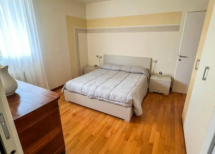 Casa Giona Apartamento Maccagno